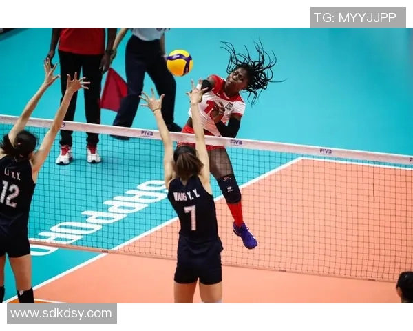 杭州排球队在世界杯中的耐力表现引发热议与反思